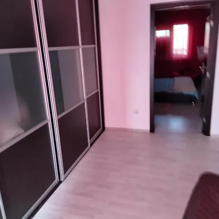Apartament Cu Terasa La Casa Valentin * Тимишоара