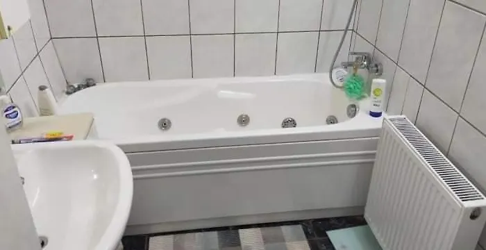 Cu 2 Dormitoare Si Terasa Valentin, Iulius Mall Apartmán