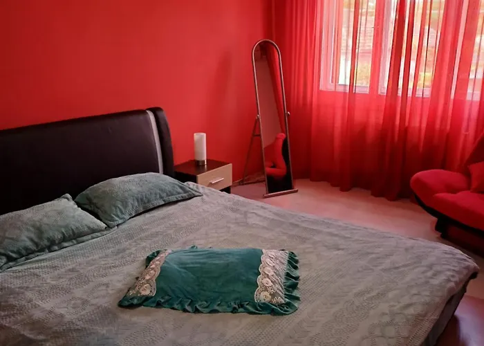 Cu 2 Dormitoare Si Terasa Valentin, Iulius Mall * Temešvár