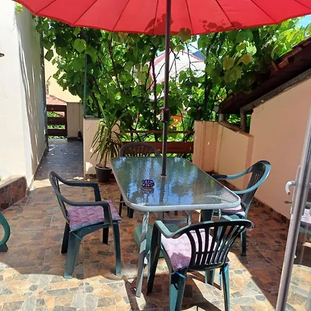 Apartament Cu 2 Dormitoare Si Terasa Valentin, Iulius Mall